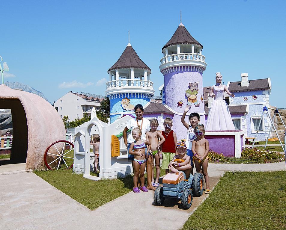 Rox Resort Hotel Kemer Exterior photo